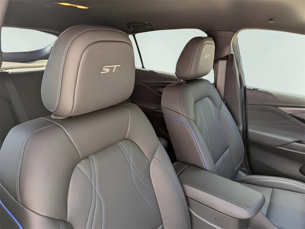 New Car 2025 Buick Envista  Sport Touring For Sale In Austin, Texas