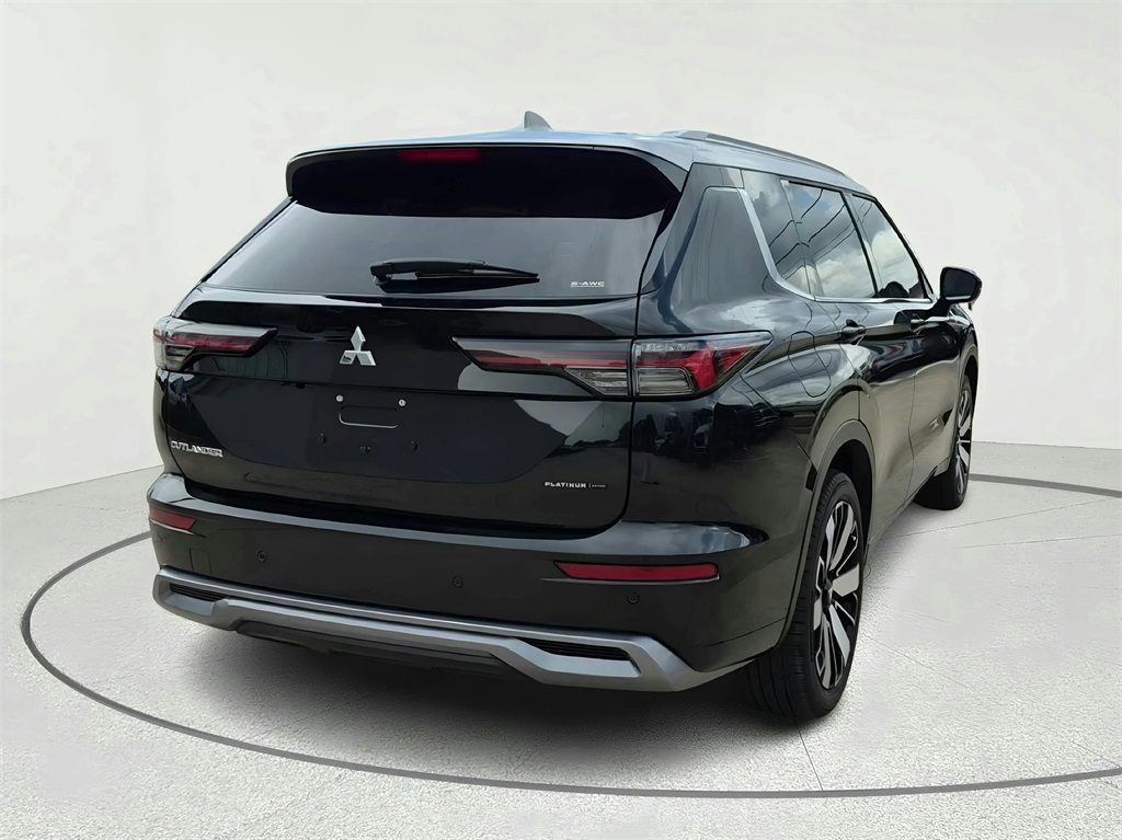 2025 Mitsubishi Outlander SEL - 5