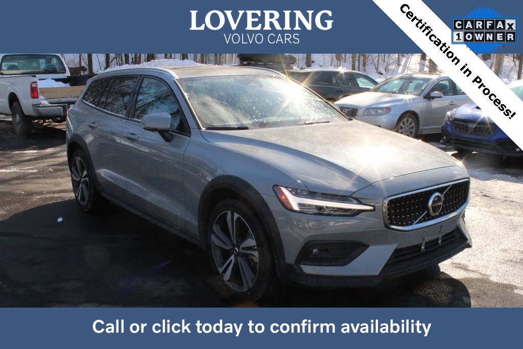 2025 Volvo V60 Cross Country B5 Plus AWD