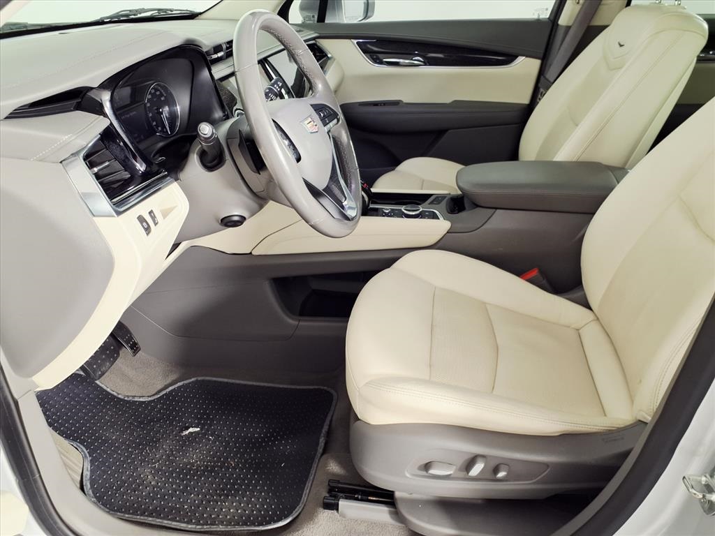 2020 Cadillac XT6 Premium Luxury Silver at Classic Chevrolet Galveston