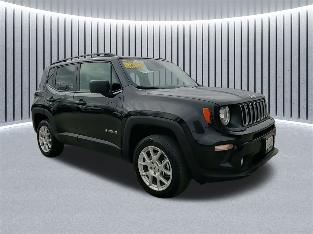 2023 Jeep Renegade Latitude 4WD