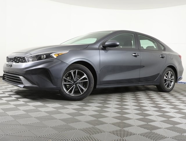 2024 Kia Forte LXS FWD