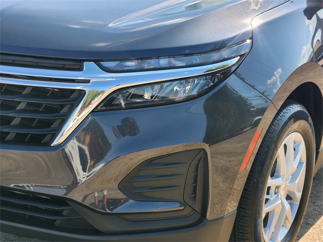 2022 Chevrolet Equinox LS - 8