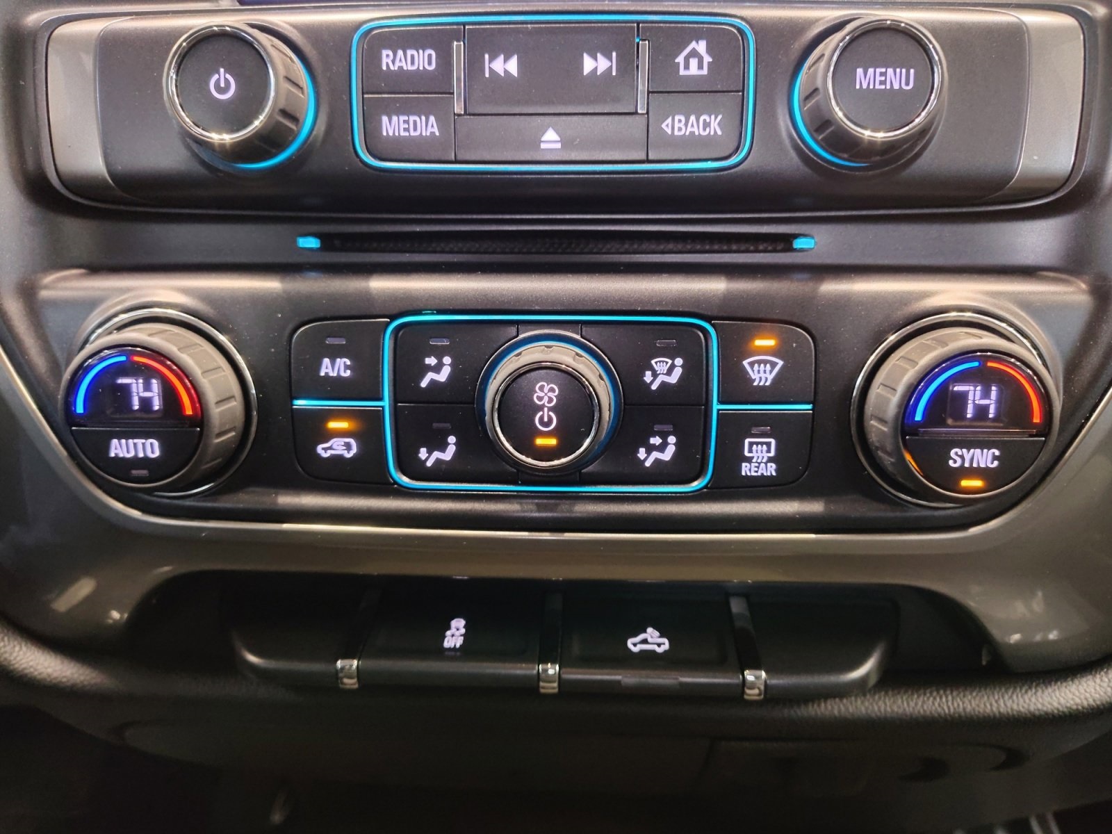 Used Car 2017 Chevrolet Silverado 1500  Lt For Sale Under $30,000 In San Antonio, Texas