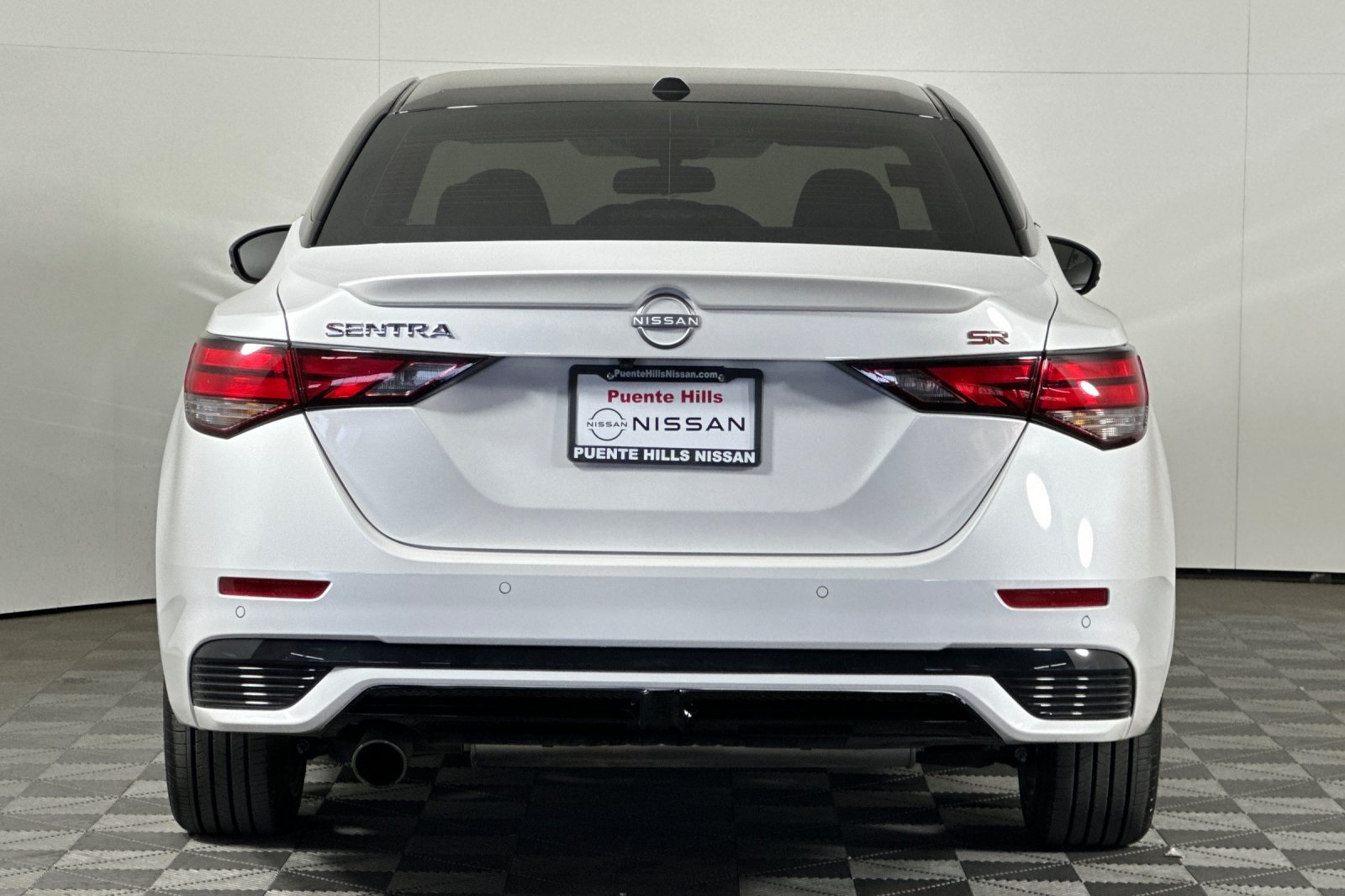 2024 Nissan Sentra SR photo 4