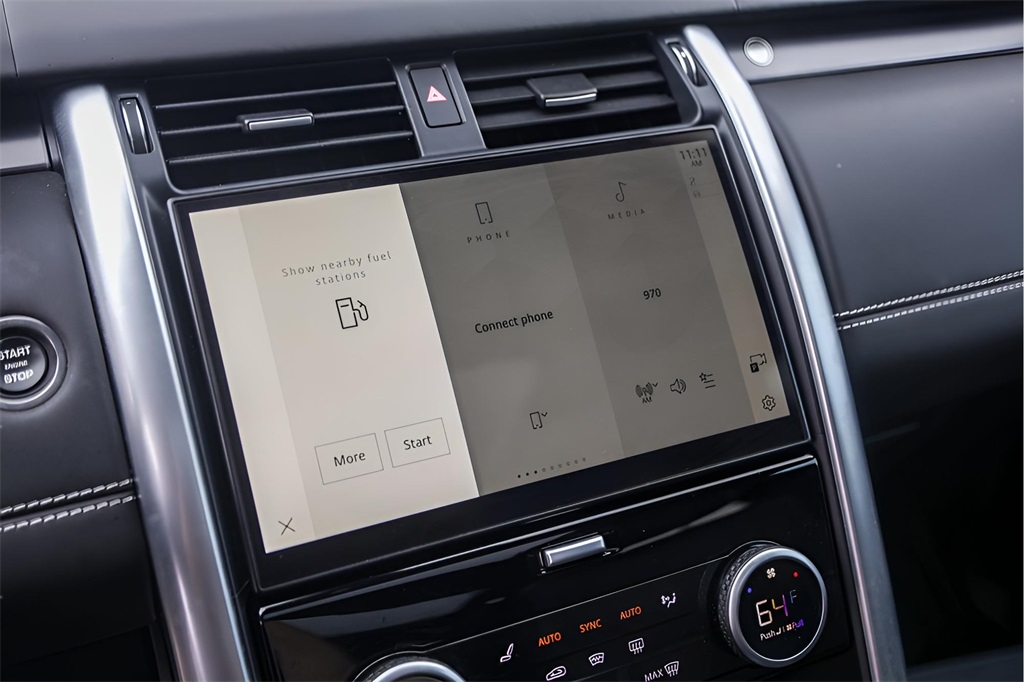 Used Car 2024 Land Rover Discovery  Metropolitan Edition For Sale Under $70,000 In Austin, Texas