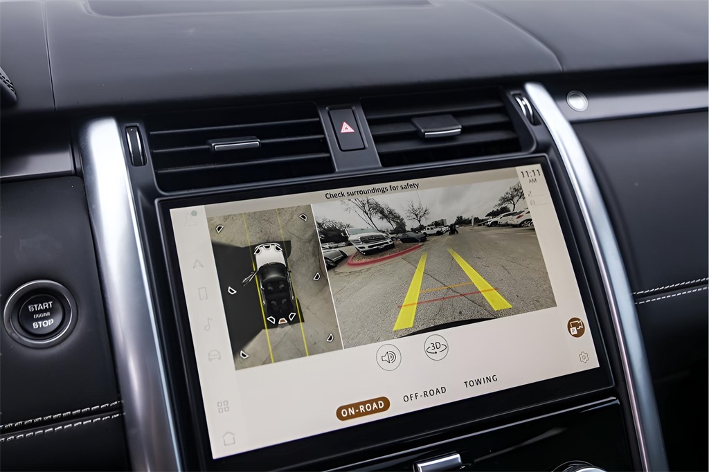 Used Car 2024 Land Rover Discovery  Metropolitan Edition For Sale Under $70,000 In Austin, Texas