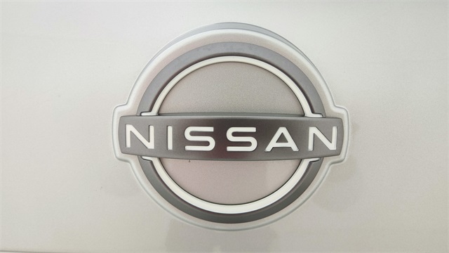 2024 Nissan Rogue SV - 11