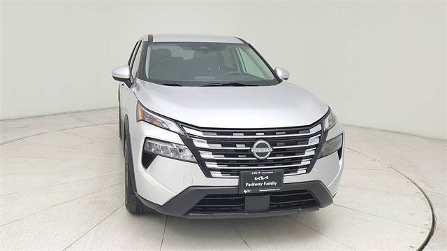 2024 Nissan Rogue SV - 1