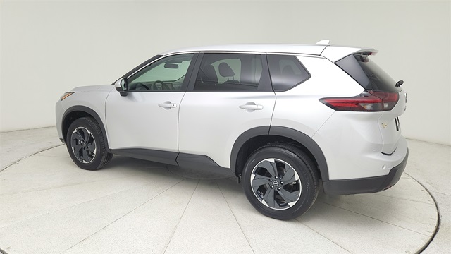 2024 Nissan Rogue SV - 6