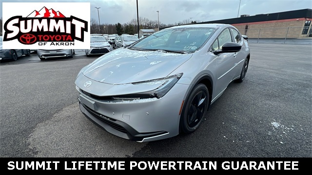 2026 Toyota Prius LE's photo