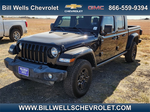 Used Car 2022 Jeep Gladiator  Willys For Sale Under $35,000 In Plainview, Texas
