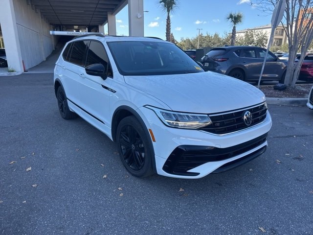 2022 Volkswagen Tiguan SE R-Line Black FWD