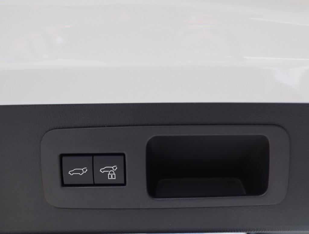 Thumbnail: 2026 Lexus LX - 27