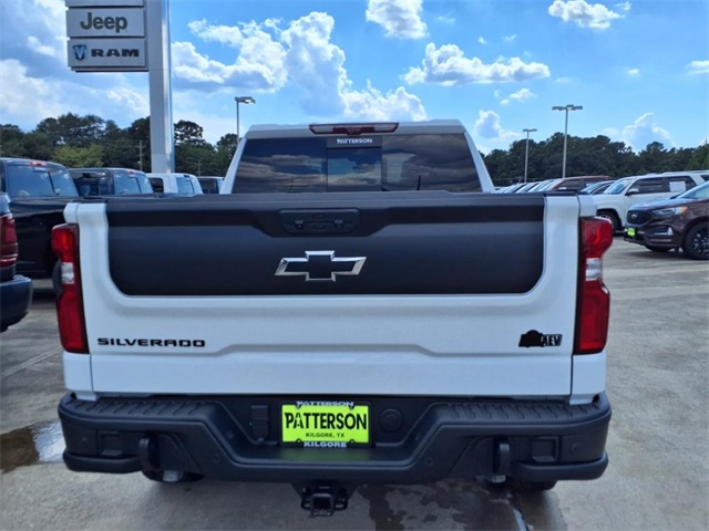 2024 Chevrolet Silverado 1500 ZR2 photo 4