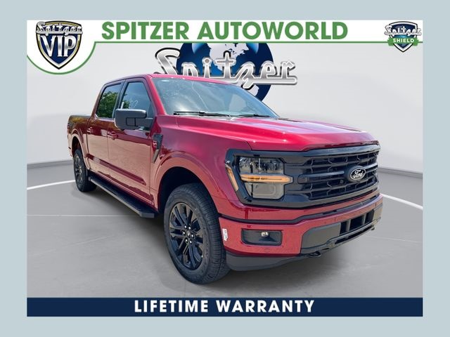 Ruby Red Metallic Tinted Clearcoat 2026 Ford F-150 XLT SuperCrew 4WD Pickup Truck Four-Wheel Drive Automatic