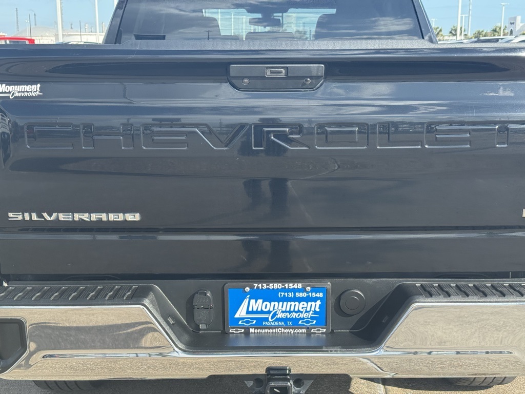 2021 Chevrolet Silverado 1500 LT Black at Classic Chevrolet Galveston