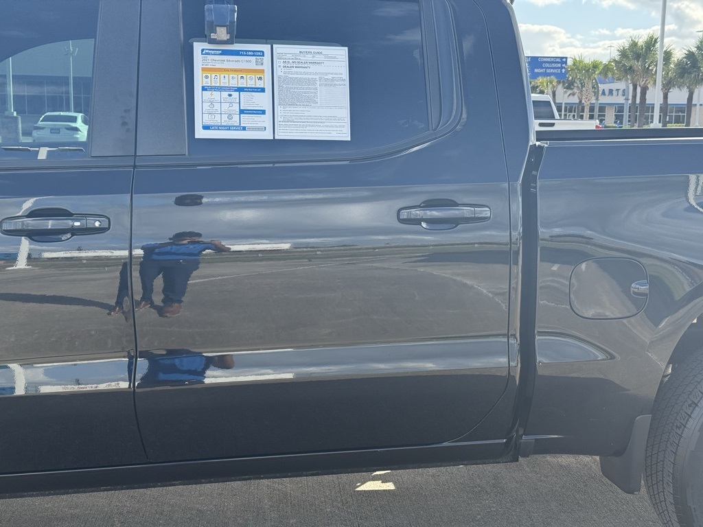 2021 Chevrolet Silverado 1500 LT Black at Classic Chevrolet Galveston