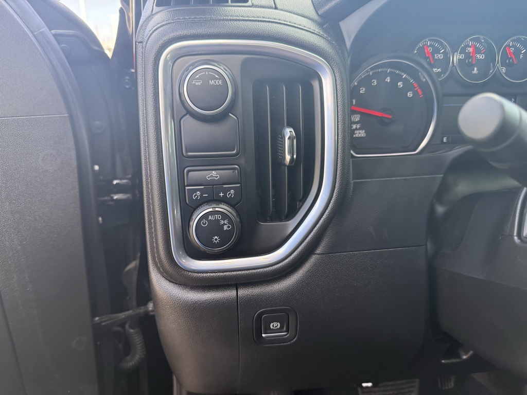 2021 Chevrolet Silverado 1500 LT Black at Classic Chevrolet Galveston