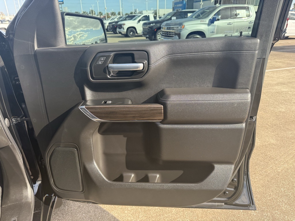 2021 Chevrolet Silverado 1500 LT Black at Classic Chevrolet Galveston