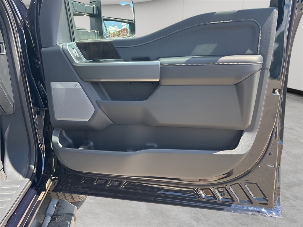 2025 Ford F-350SD