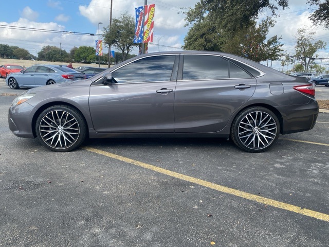 Used Car 2015 Toyota Camry  Se For Sale Under $15,000 In San Antonio, Texas