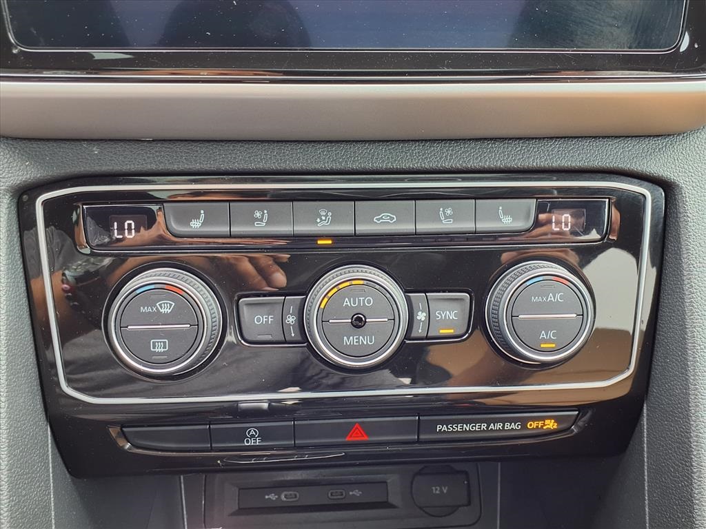 2022 Volkswagen Atlas Cross Sport 3.6L V6 SEL Premium R-Line White at DeMontrond Auto Country