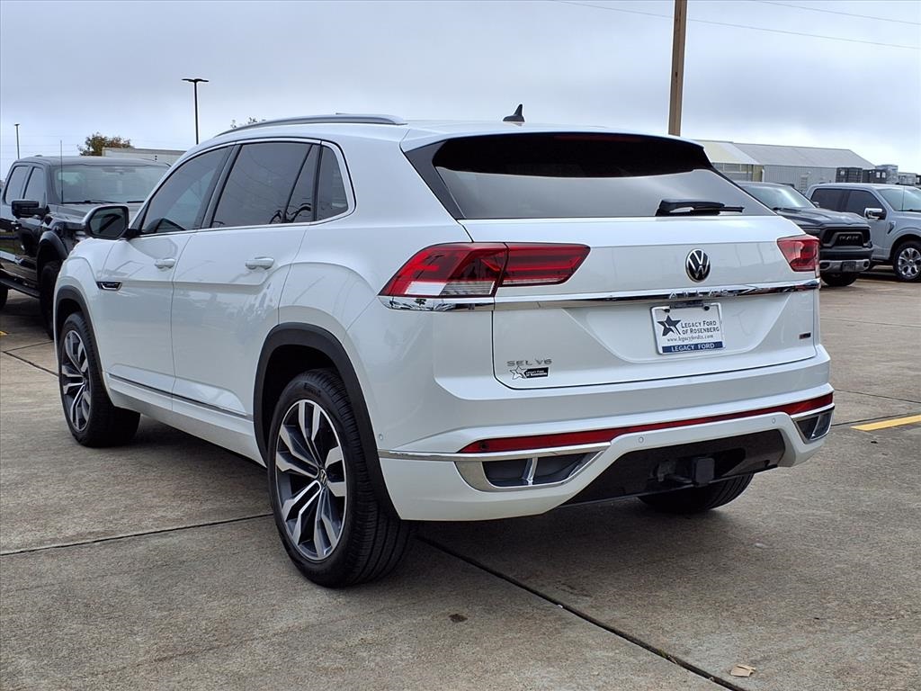 2022 Volkswagen Atlas Cross Sport 3.6L V6 SEL Premium R-Line White at DeMontrond Auto Country