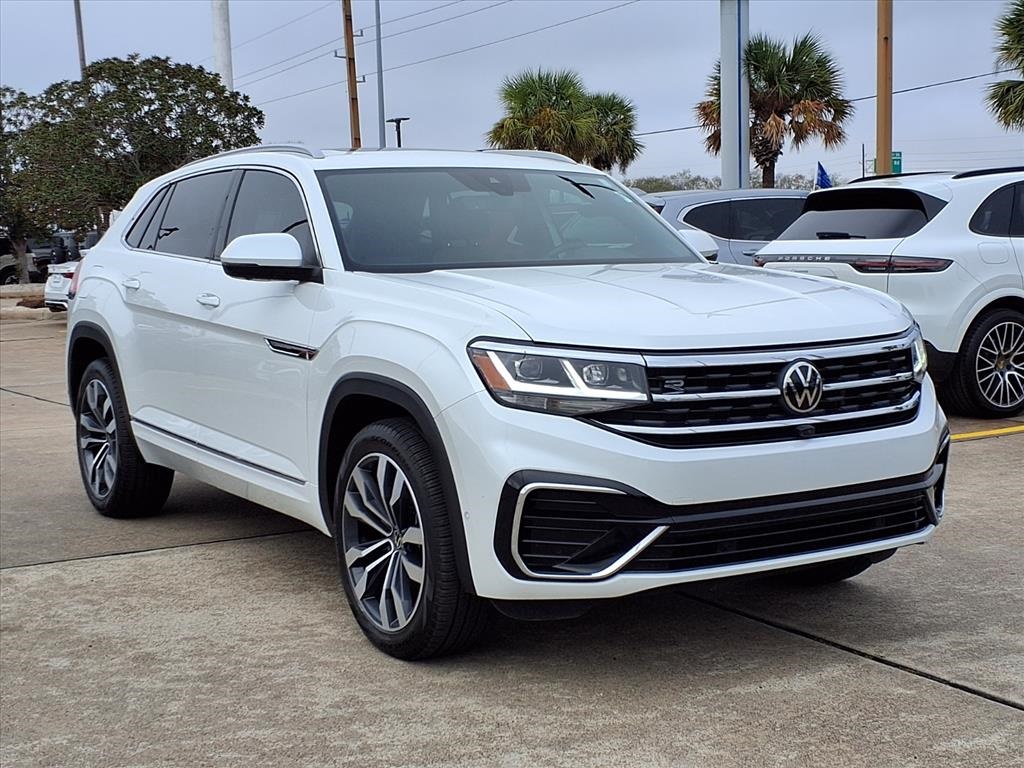 2022 Volkswagen Atlas Cross Sport 3.6L V6 SEL Premium R-Line White at DeMontrond Auto Country