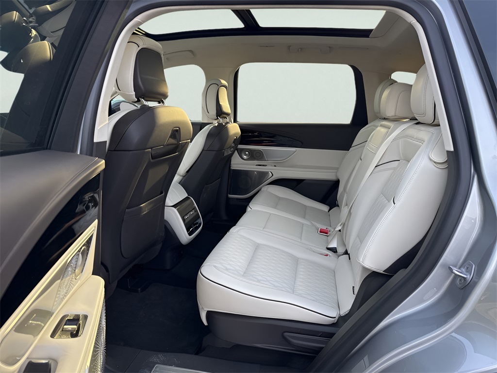 2024 Lincoln Nautilus