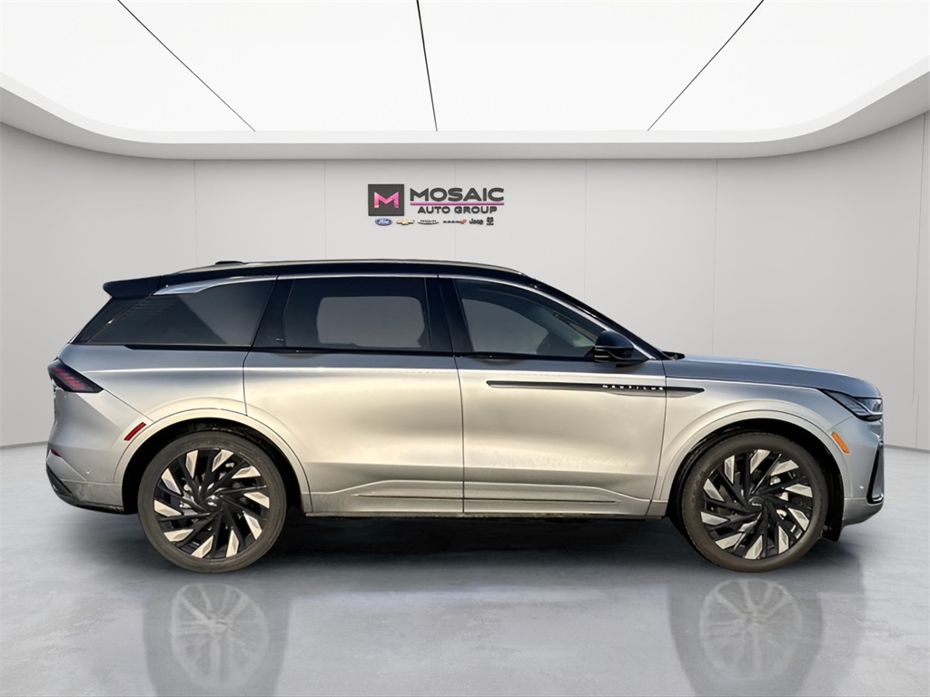 2024 Lincoln Nautilus