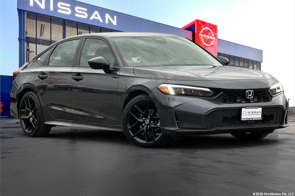 2025 Honda Civic Sport's photo