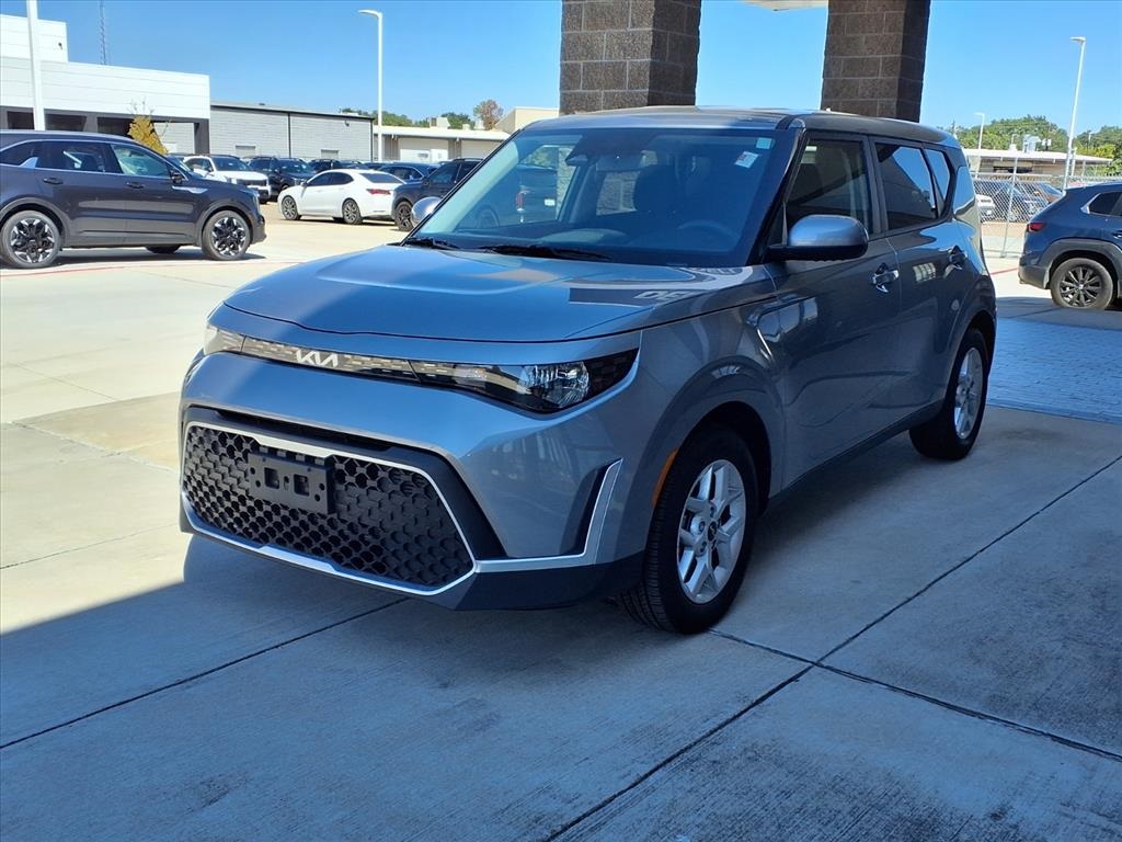 2025 Kia Soul LX - 1