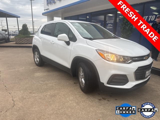 2022 Chevrolet Trax LS White at Emmons Autoplex