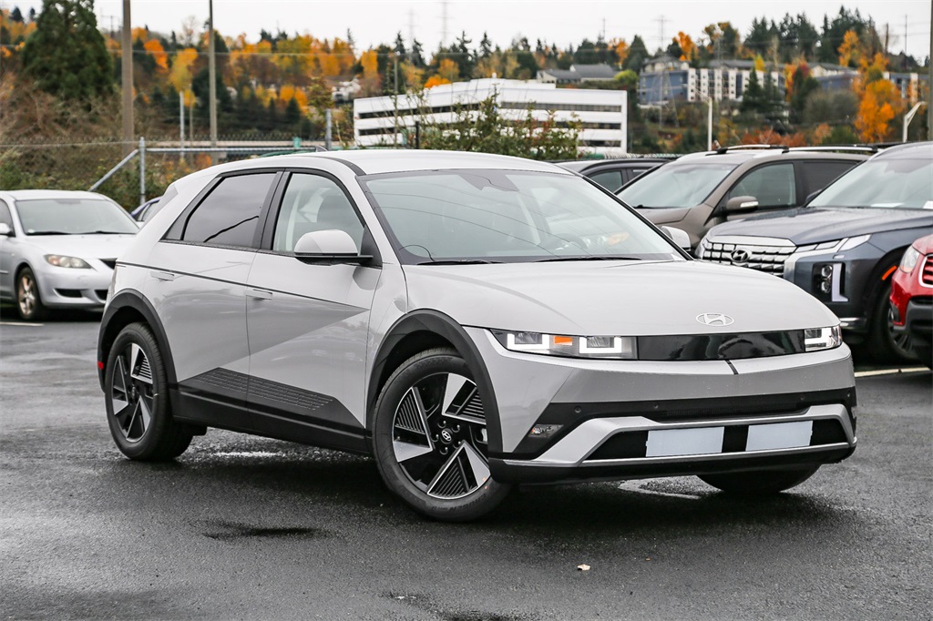 2026 Hyundai Ioniq 5 SE AWD