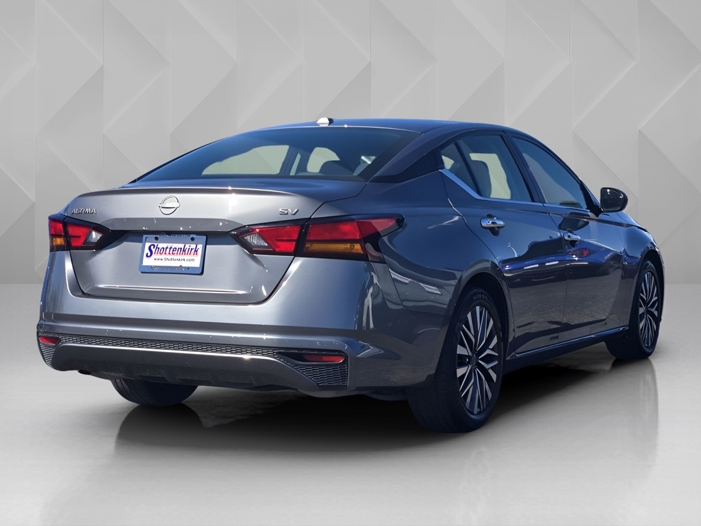 2024 Nissan Altima 2.5 SV - 4