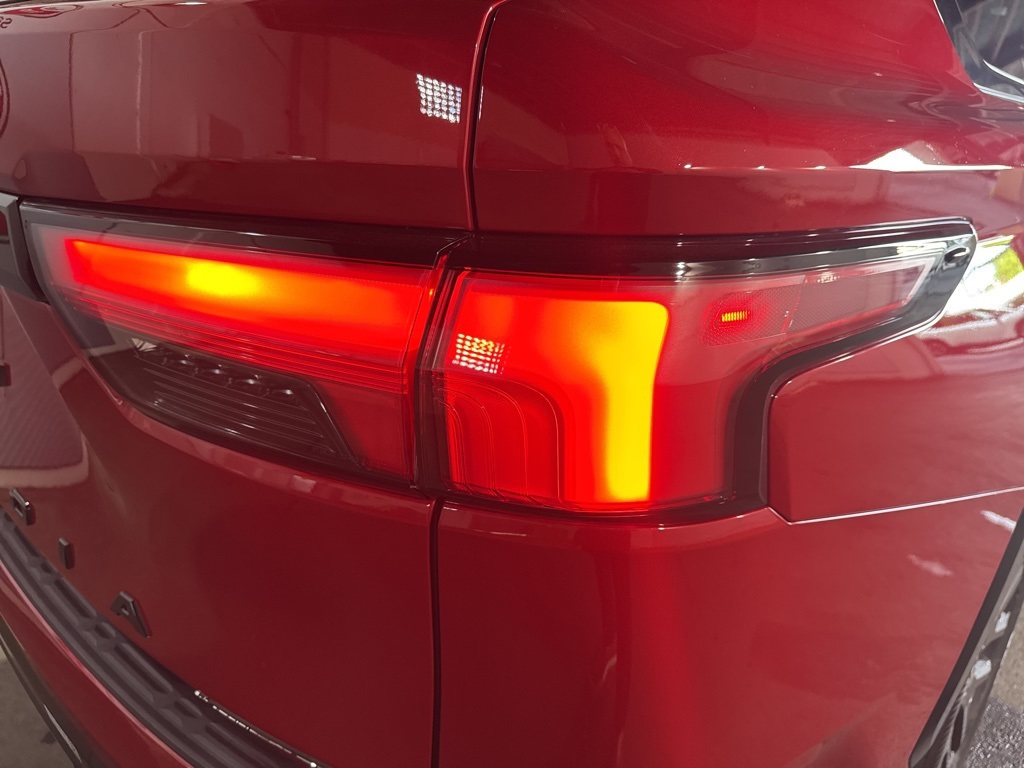 Thumbnail: 2025 Toyota Sequoia - 17