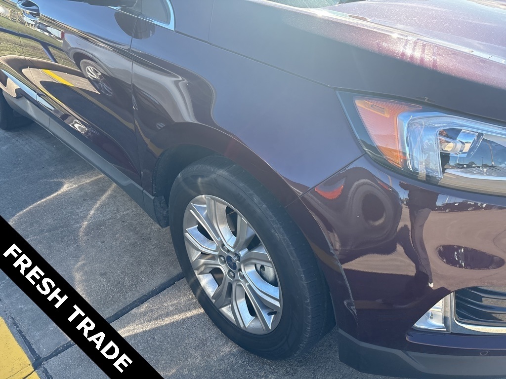 2020 Ford Edge Titanium Red at Community Honda