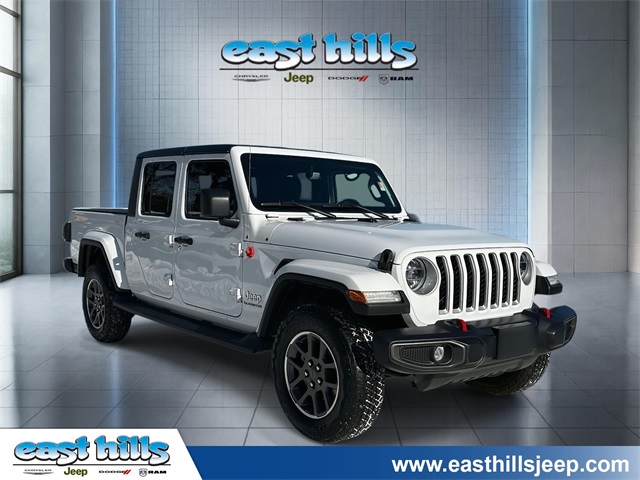2022 Jeep Gladiator Overland Crew Cab 4WD