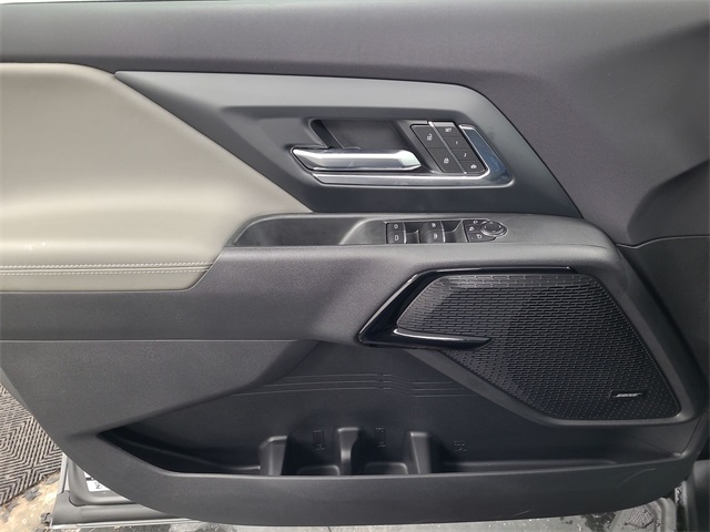 2026 – Chevrolet – Silverado EV