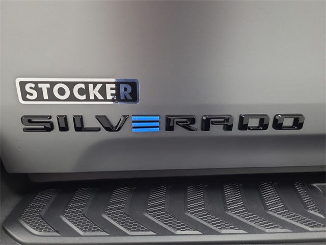 2026 – Chevrolet – Silverado EV