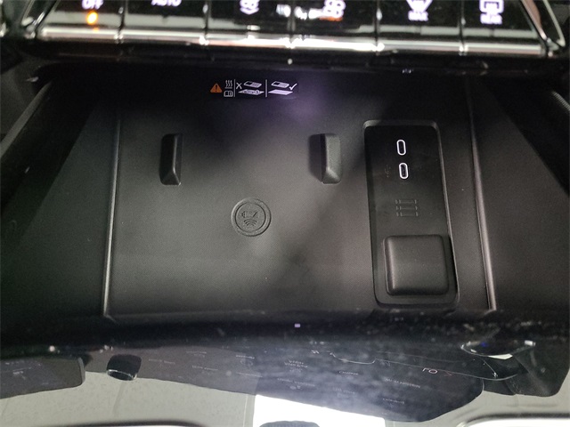 2026 – Chevrolet – Silverado EV