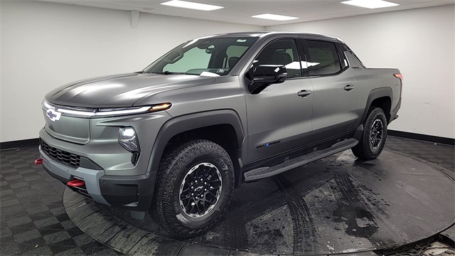 2026 – Chevrolet – Silverado EV
