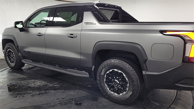 2026 – Chevrolet – Silverado EV