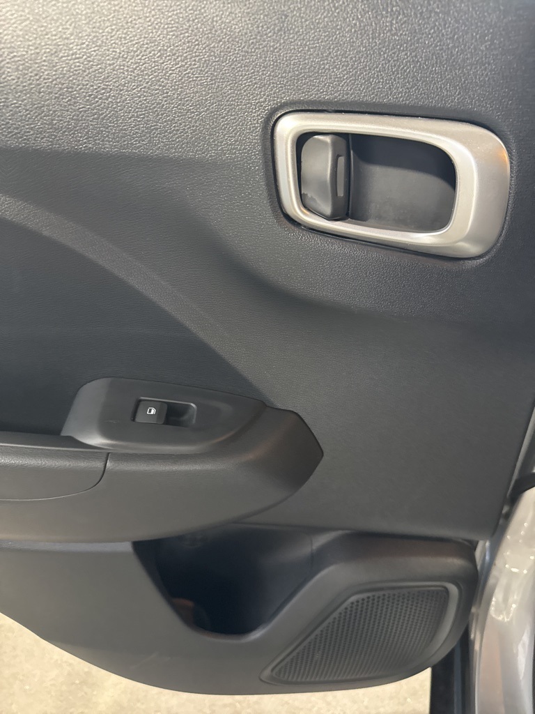 Thumbnail: 2025 Hyundai Venue - 23