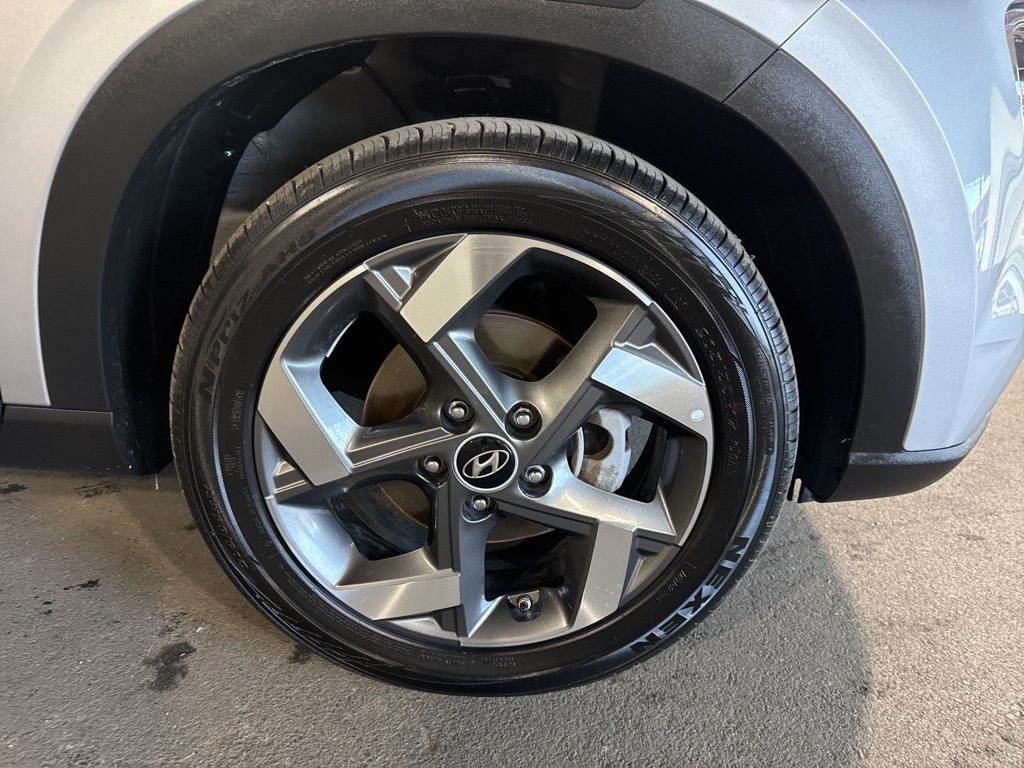 Thumbnail: 2025 Hyundai Venue - 7