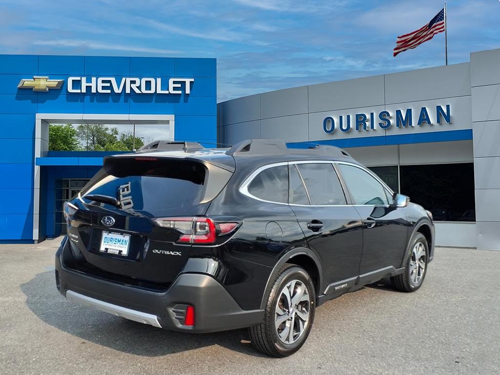 2022 Subaru Outback Limited photo 2