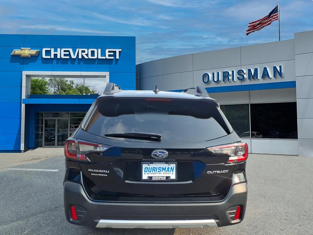 2022 Subaru Outback Limited photo 3
