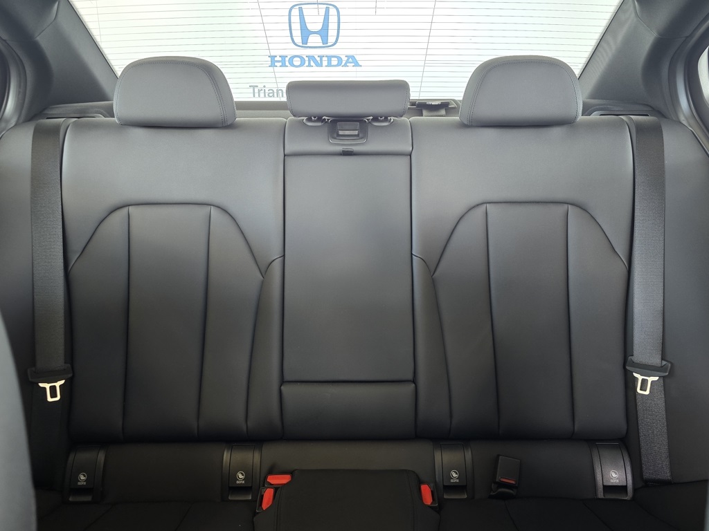 Thumbnail: 2021 BMW 3 Series - 22