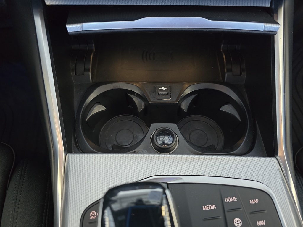 Thumbnail: 2021 BMW 3 Series - 29